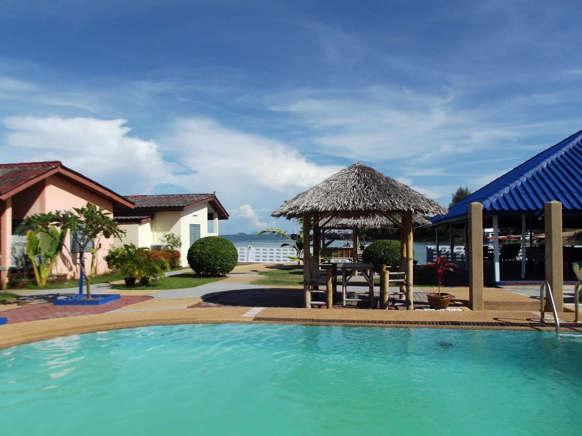 Hotel Fiji Palms Phuket Esterno foto