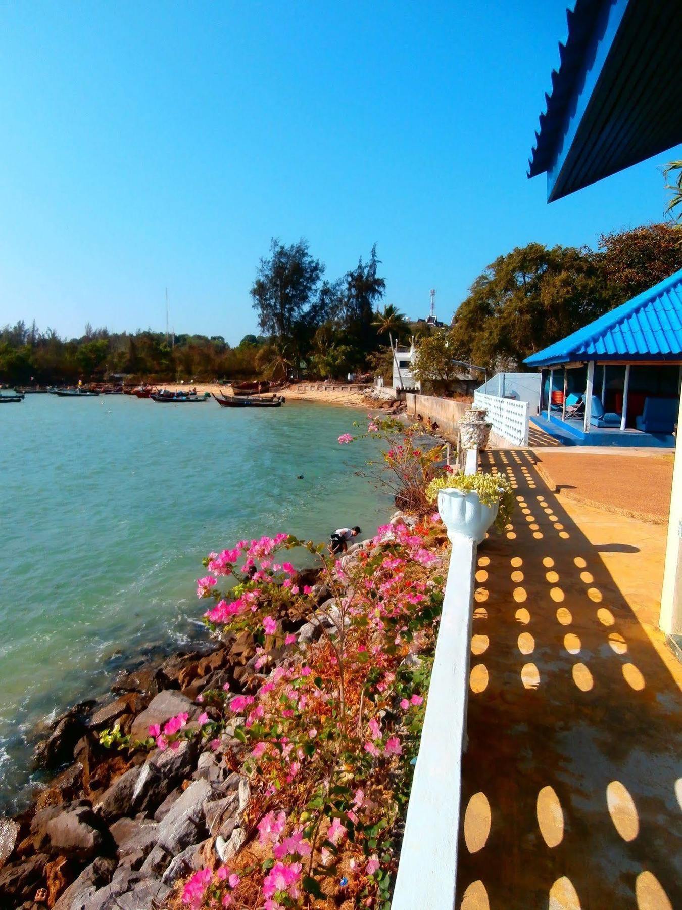Hotel Fiji Palms Phuket Esterno foto